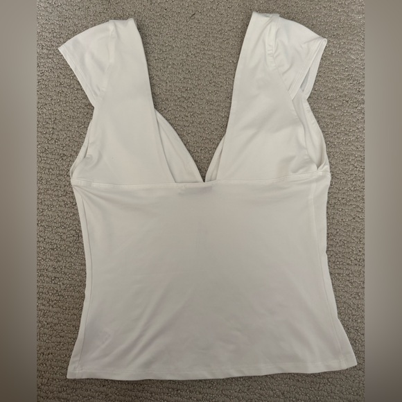 Lucy in the Sky Classic White Blouse - Picture 2 of 3